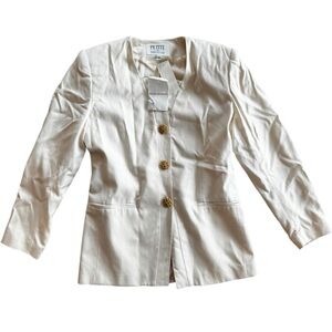 Vintage ivory Petite Sophisticate blazer with gold-tone buttons.